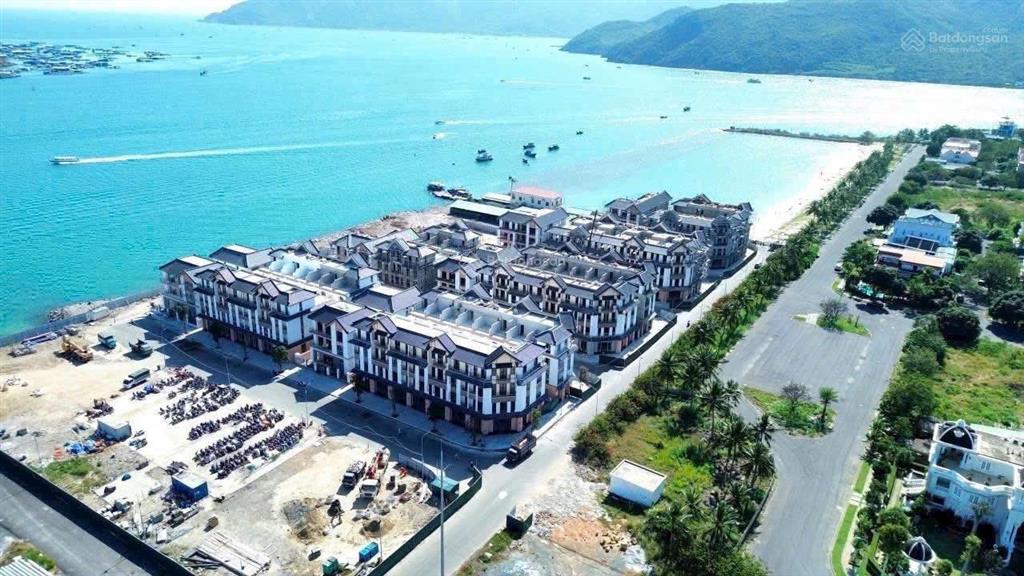 Độc quyền bán lỗ căn vinhomes pearl bay nha trang nhà 4 tầng chỉ 10ty6 giá đã vat duy nhất 1 căn ạ