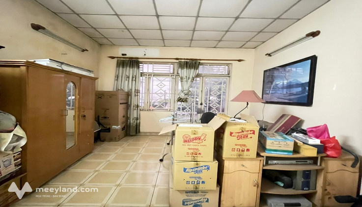 Bán nhà mặt tiền kinh doanh hạ chào 2,7 tỷ, Hoàng Bật Đat, phường 15, Tân Bình, 70m2, 2 tầng