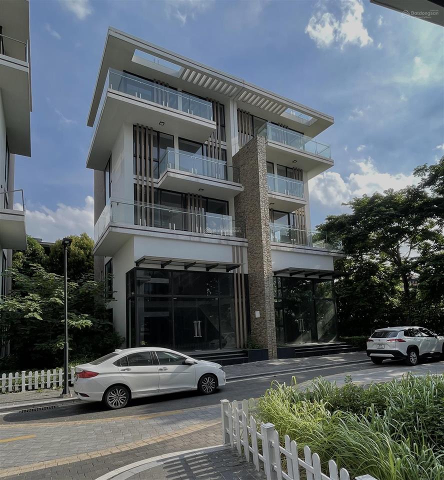 Bán biệt thự song lập ecopark mặt tiền 10m, 4,5 tầng, giá chỉ 25 tỷ
