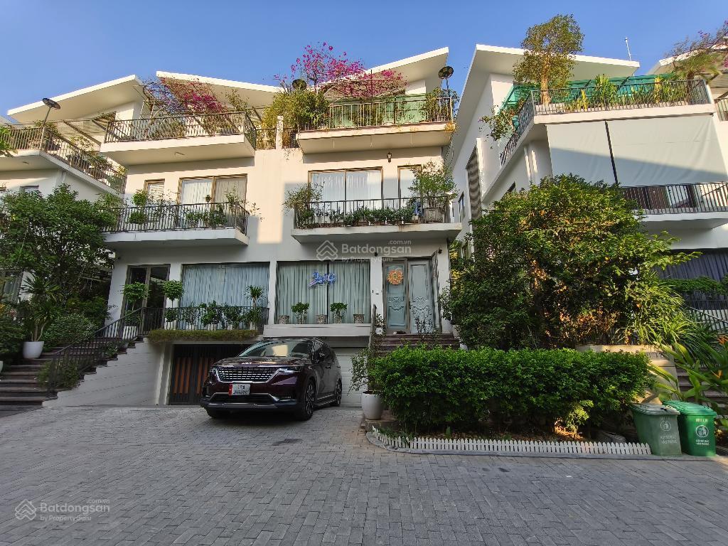 Siêu phẩm biệt thự thành phố giao lưu 220m² tương lai mặt phố giáp hồ điều hòa chủ giảm 2 tỷ