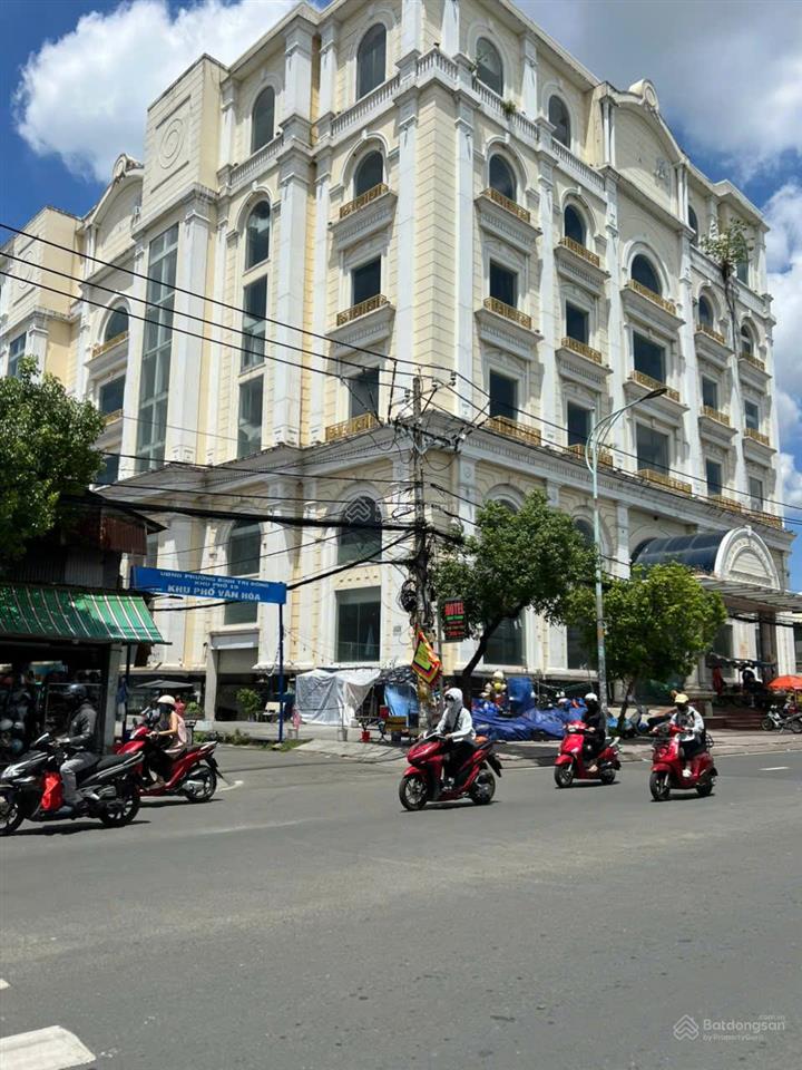 Toà siêu phẩm góc 2mt lê văn quới. bình tân. 40x50m, 2.100m2 1 hầm, 8t. dts 10.725m2 giá 185 tỷ