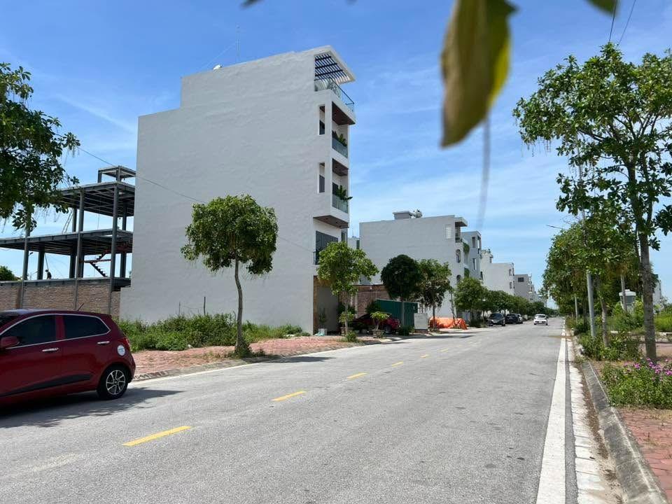 Bán đất mặt đường Lê Anh Tông, KĐT Tân Phú Hưng, TP HD, 69.75m2, mt 4.5m, đường 19.5m