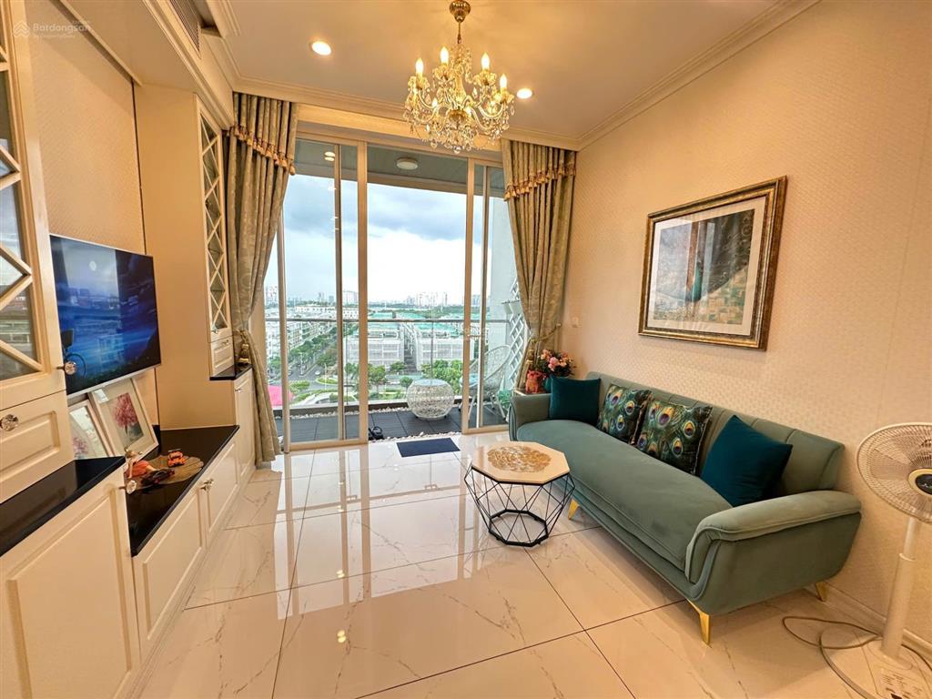 Bán căn góc 2pn sarimi sala 92m2 18 tỷ sổ sẵn