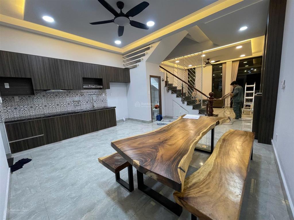 Nhà phố compound citi bella 1 cát lái