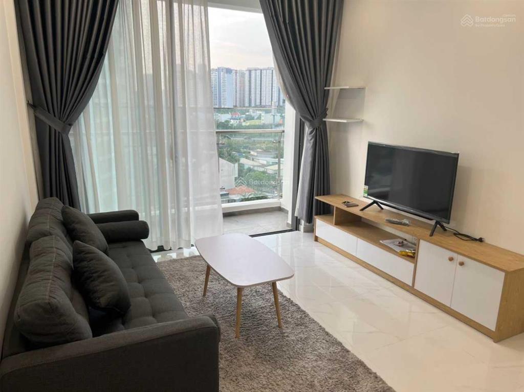 Precia có căn giá tốt, bán 2pn 2wc 5.9 tỷ sổ, view landmark, sẵn nội thất rất thiện chí 0911 850 ***