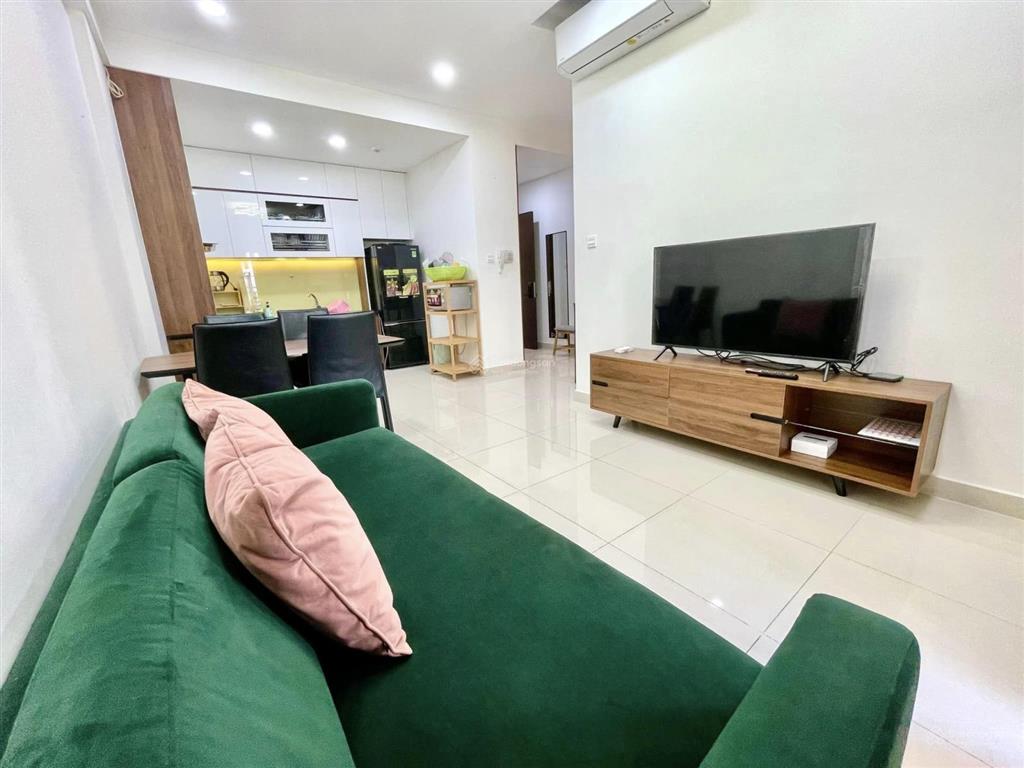Bán nhanh căn 2pn view landamrk 81 the sun avenue giá chỉ 6,6 tỷ