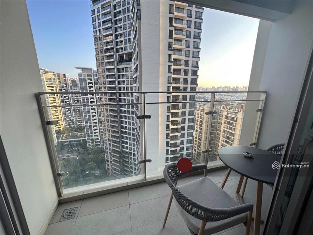 Hình và thông tin thật | 2 phòng ngủ tháp thương mại | view hồ bơi | sẵn sh | giá 15 tỷ