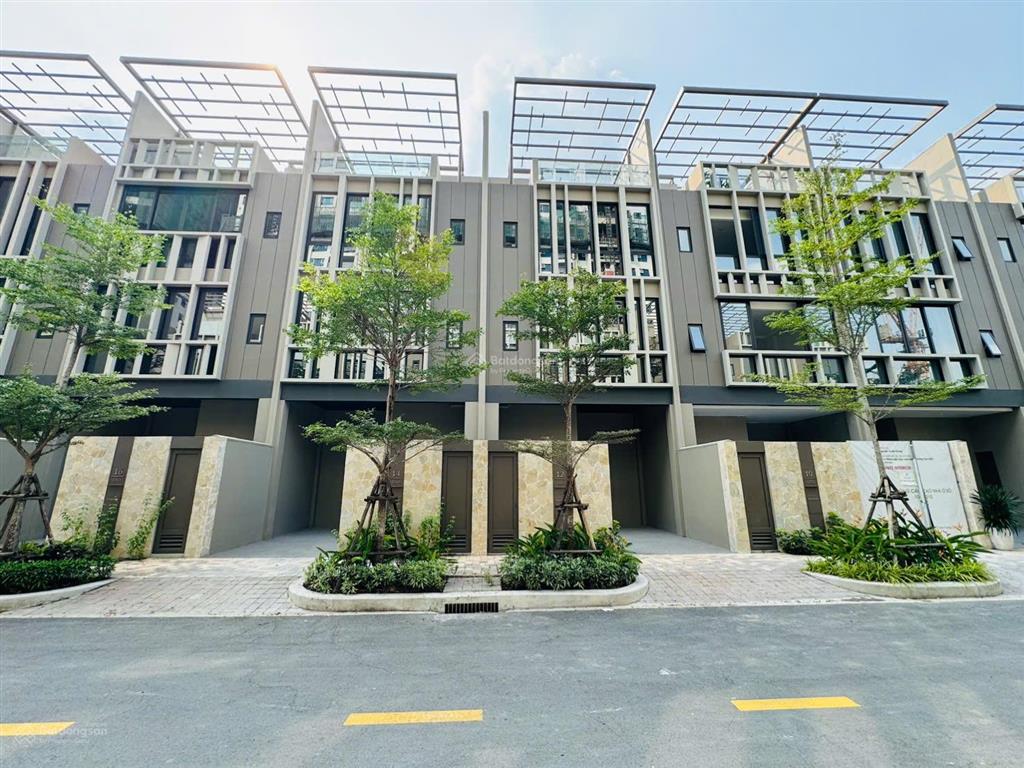 Cập nhật rổ hàng chuyển nhượng nhà phố the orchard sycamore bình dương