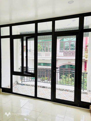 Nhà 3 tầng mặt đường trung tâm Hải Dương - Ngõ thông rộng, giá hời