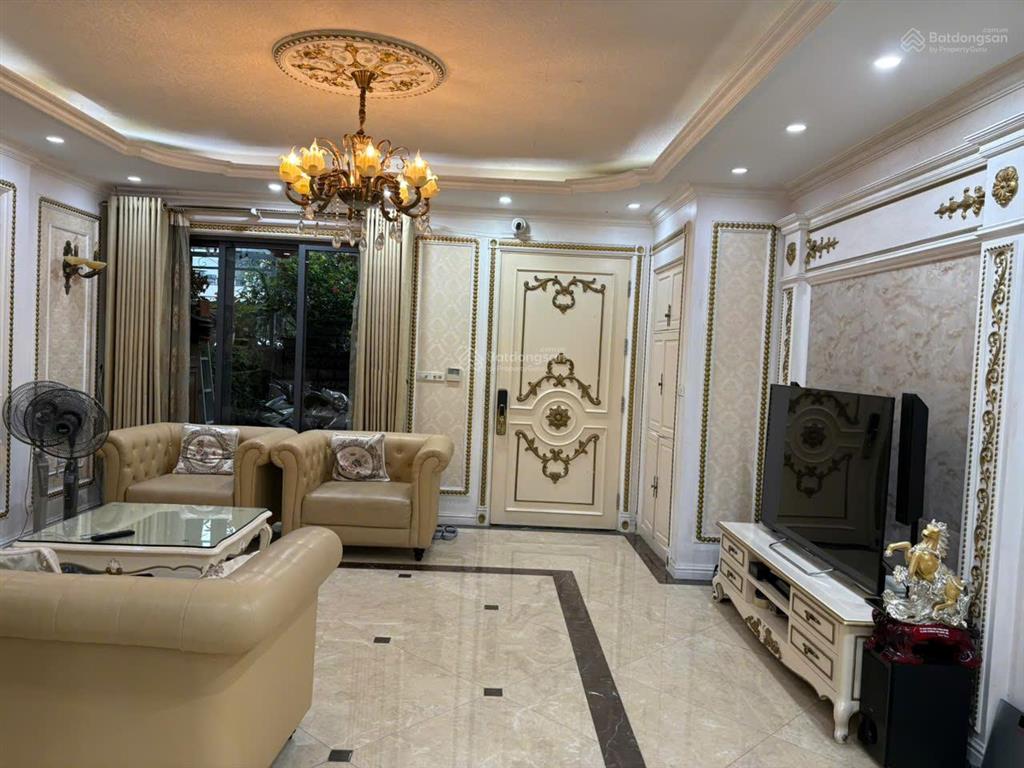 Chính chủ cần bán liền kề botanic gamuda, dt 119m2 full nội thất bao phí sang tên, chỉ 36,5 tỷ