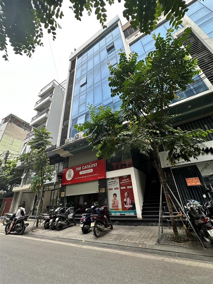 Siêu phẩm mặt phố phạm văn đồng toà building 9 tầng dòng tiền đỉnh 320 tr/tháng pccc đầy đủ