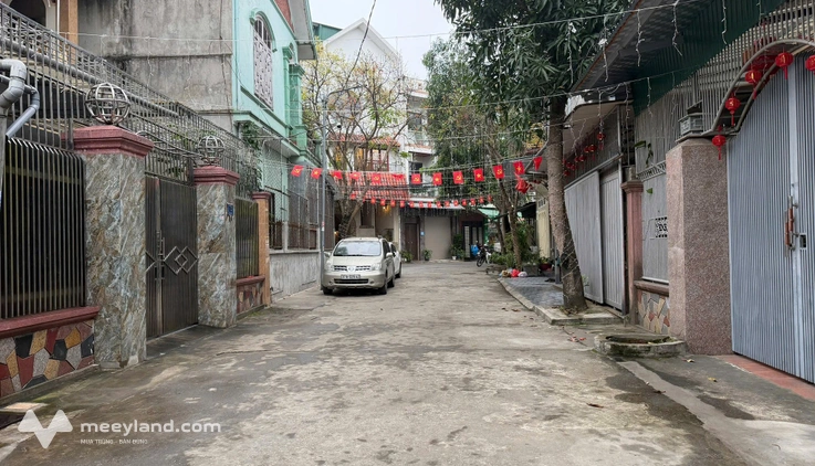 Cơ hội sở hữu lô đất vuông vắn, mặt tiền rộng hơn 10m cực hiếm tại khu dân cư sầm uất Phường Trường Thi, Thành phố Vinh