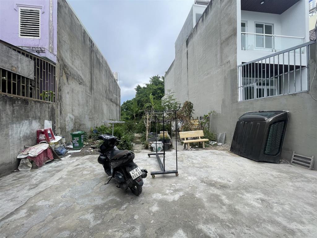 Đất shr 1/ thạnh xuân 43 (4 x 22) đường xe hơi khu dân cư