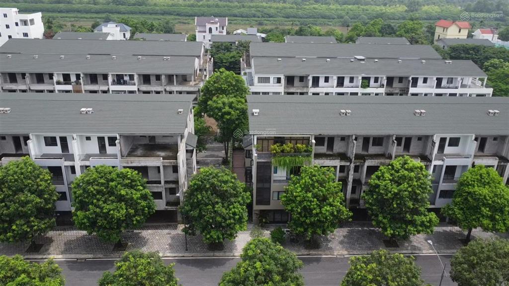 Bán liền kề 1c ecopark spring valley dt 80m² xây 4 tầng, hướng nam, giá 14 tỷ.