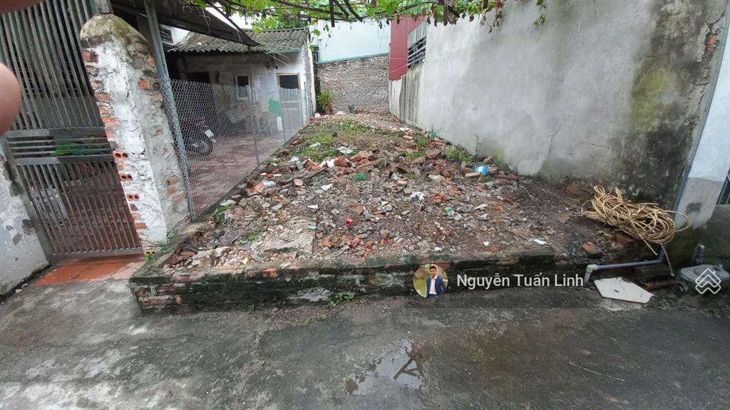 Bán 47m2 đất đô thị thị trấn đông anh hàng xóm chợ lắp ghép