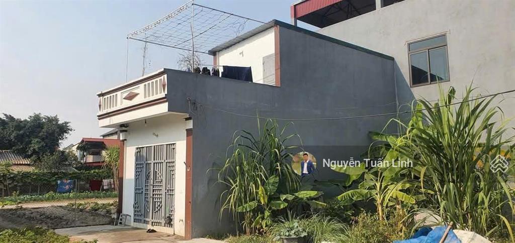 Bán nhà 2 tầng xuân nộn nhỏ tiền vios đỗ cửa
