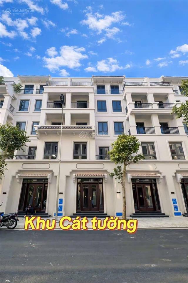 Tôi cần bán căn nhật nguyệt 62,5m2, giá 17,5 tỷ rẻ nhất dự án vinhomes cổ loa