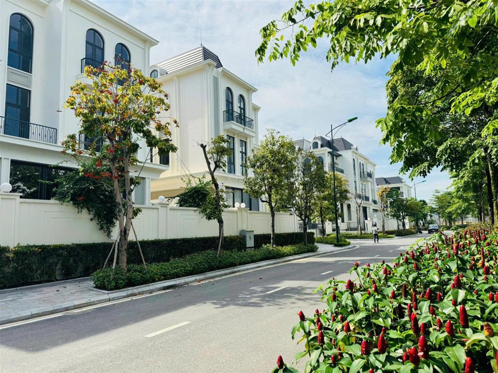 Hot ở ciputra chính chủ bán gấp biệt thự p1 24 eden residences căn góc
