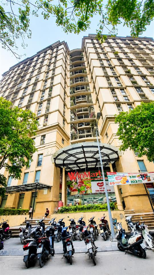 Bán căn 3 phòng ngủ giá 16.5 tỷ, full nội thất đẹp chỉ việc ở, tầng đẹp, có lốt ôtô, tân hoàng minh
