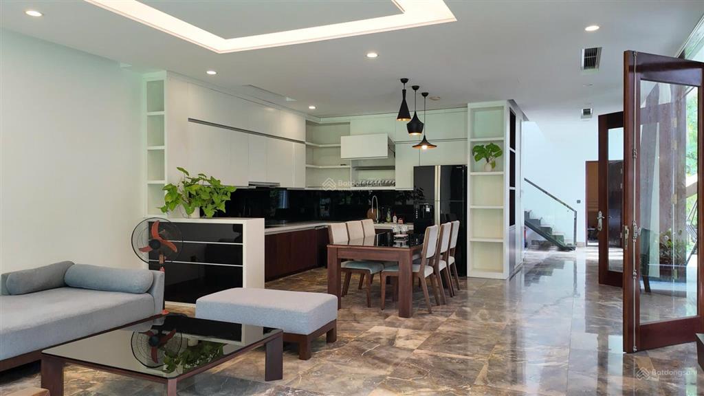 Hàng hiếm đơn lập 325m 3ngủ bể bơi riêng sân vườn rộng tại flamingo đại lải. sổ lâu dài. giá 14,8tỷ