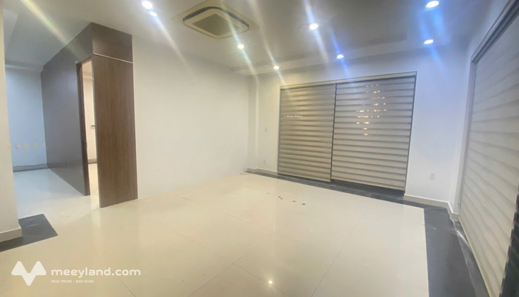 Cho thuê văn phòng tầng 1 ở Waterfront City - 70m² - Dễ dàng bố trí nội thất