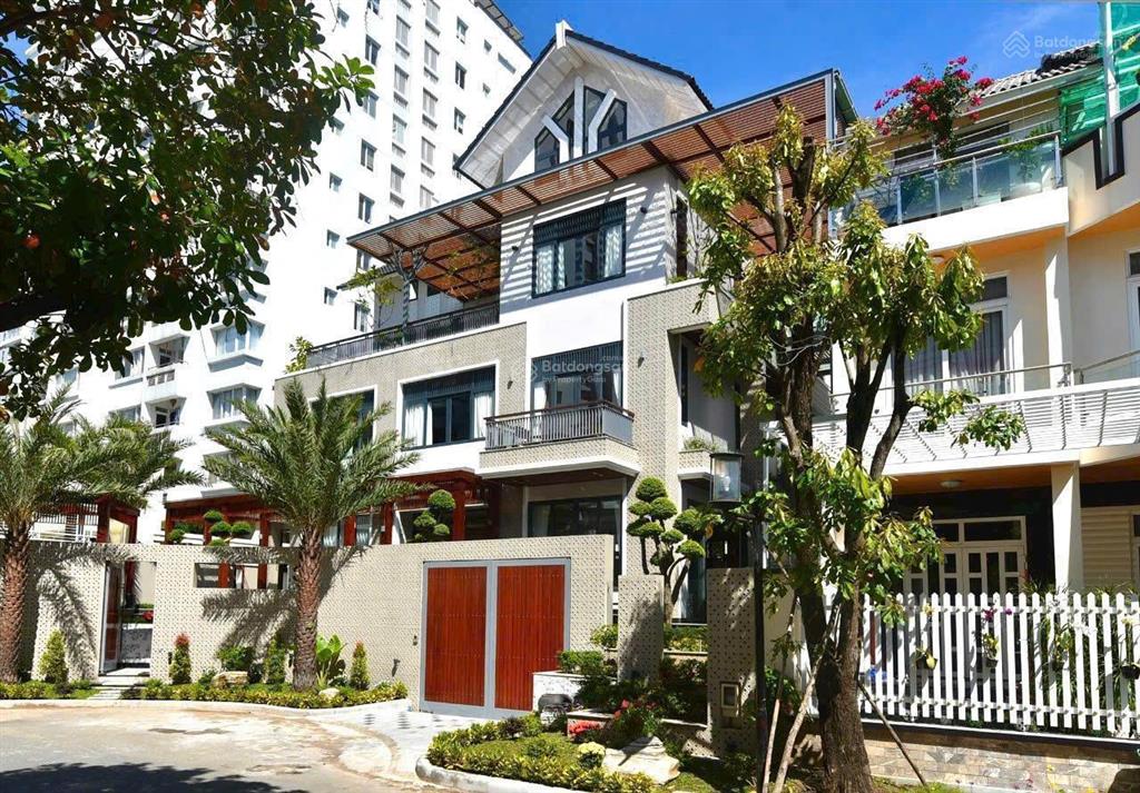 Giá rẻ hơn thị trường 5 tỷ, cần bán gấp biệt thự đơn lập nam thông 2, nhà mới, sạch sẽ, thoáng mát.