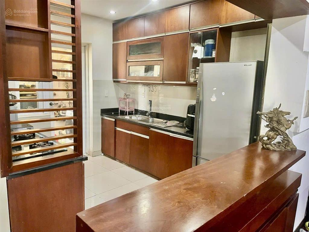Gấp. chủ giảm giá bán gấp trong tháng căn hộ 3pn view biệt thự cc green view, lầu cao, giá 8 tỷ