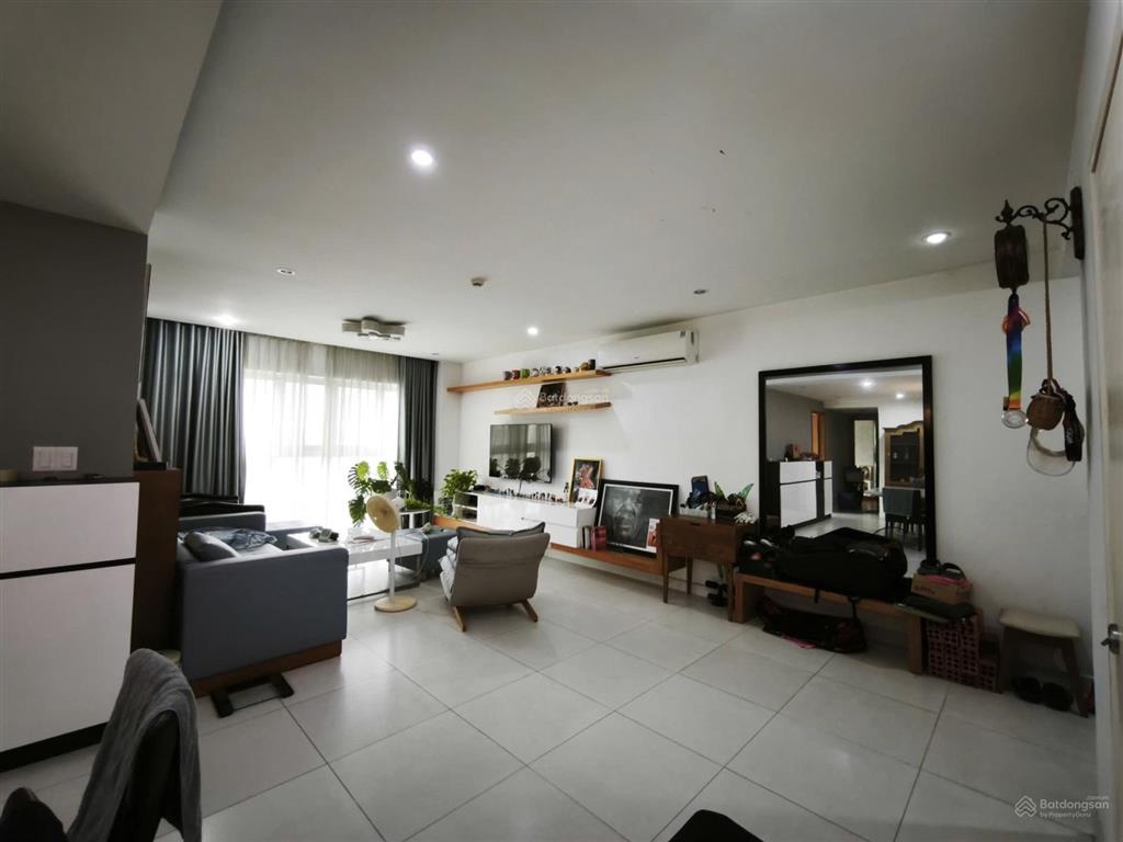 Cần bán căn happy valley block k, 112.6m2, full nội thất, shr, giá 8.65tỷ bao ra sổ, 0984 459 ***
