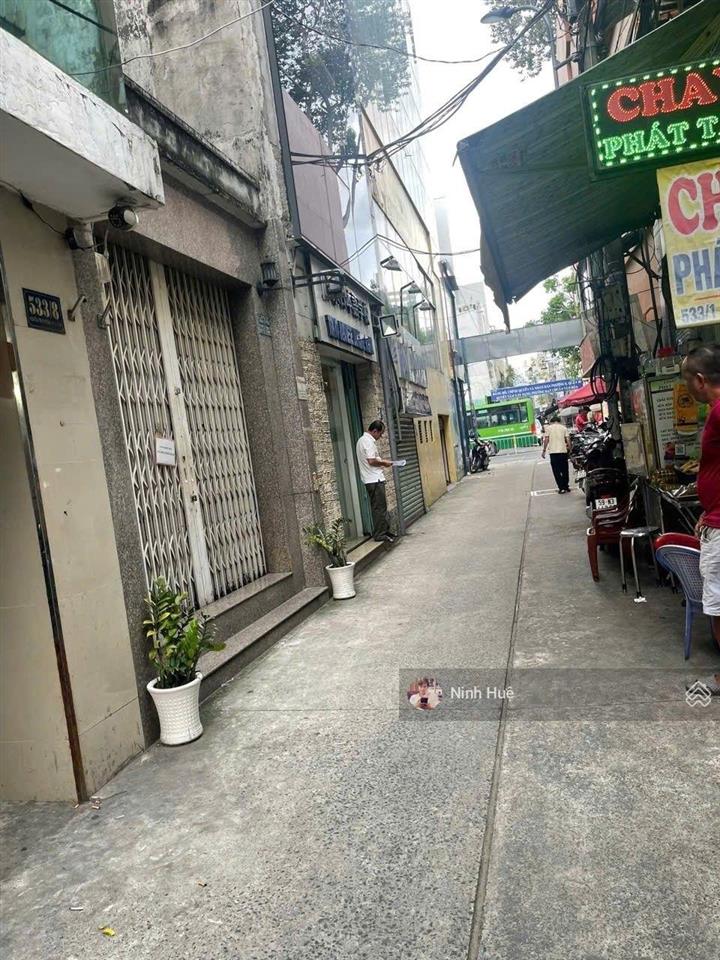 Quận 10 hẻm thẳng trục hai bước chân ra nguyễn tri phương tiện kinh doanh giá chỉ 10,9tỷ