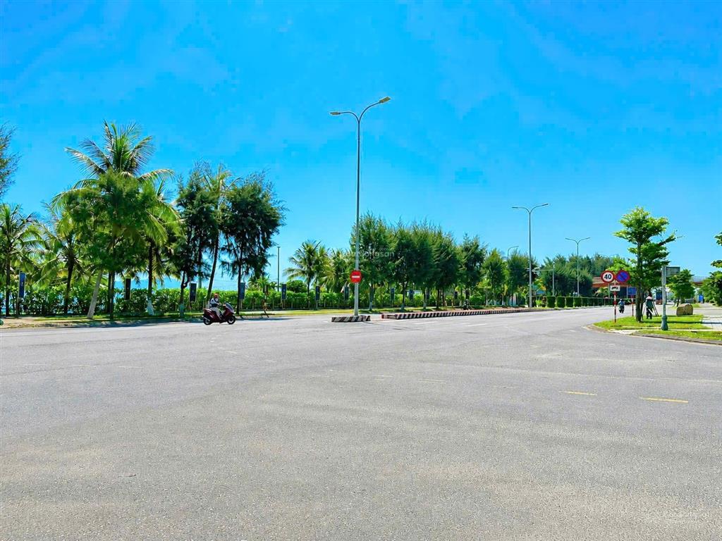 Siêu vip cặp đất trần minh tông, trục thông biển | 210m2