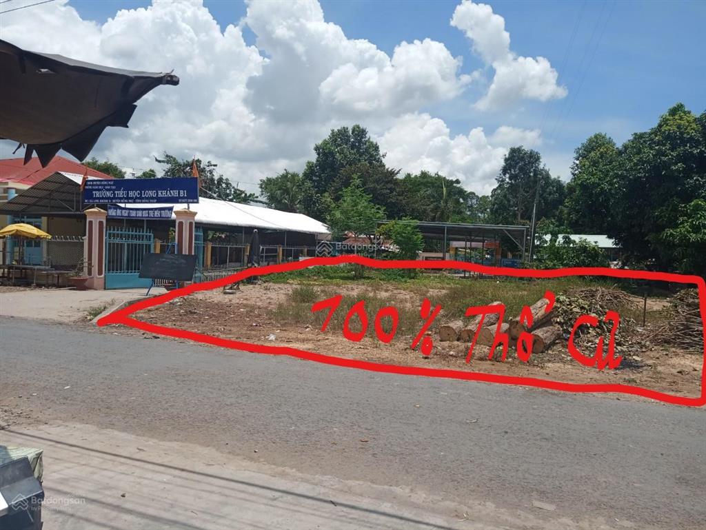 Chủ cần tiền bán ngay trong tuần lô đất mặt tiền 22m sát vách cổng trường