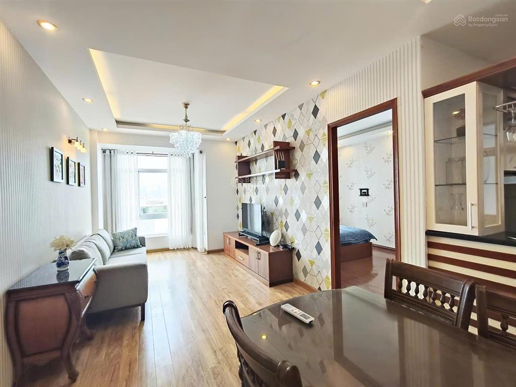 Bán căn hộ sky garden 3, giá 5,35 tỷ, 68m2, view đẹp, nhiều tiện ích tại phạm văn nghị, q7, tp.hcm