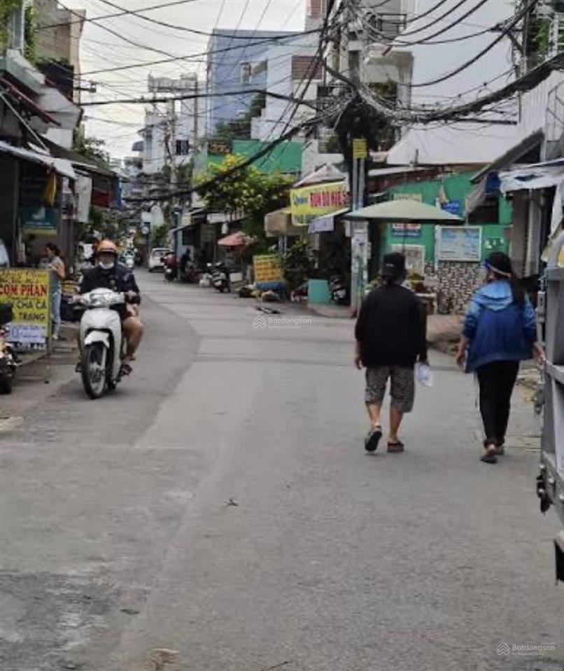 Bán lỗ! nhà trung tâm sổ riêng ở ngay giá 5tỷ150 tại huỳnh tấn phát, q.7 hẻm vào oto rộng rãi