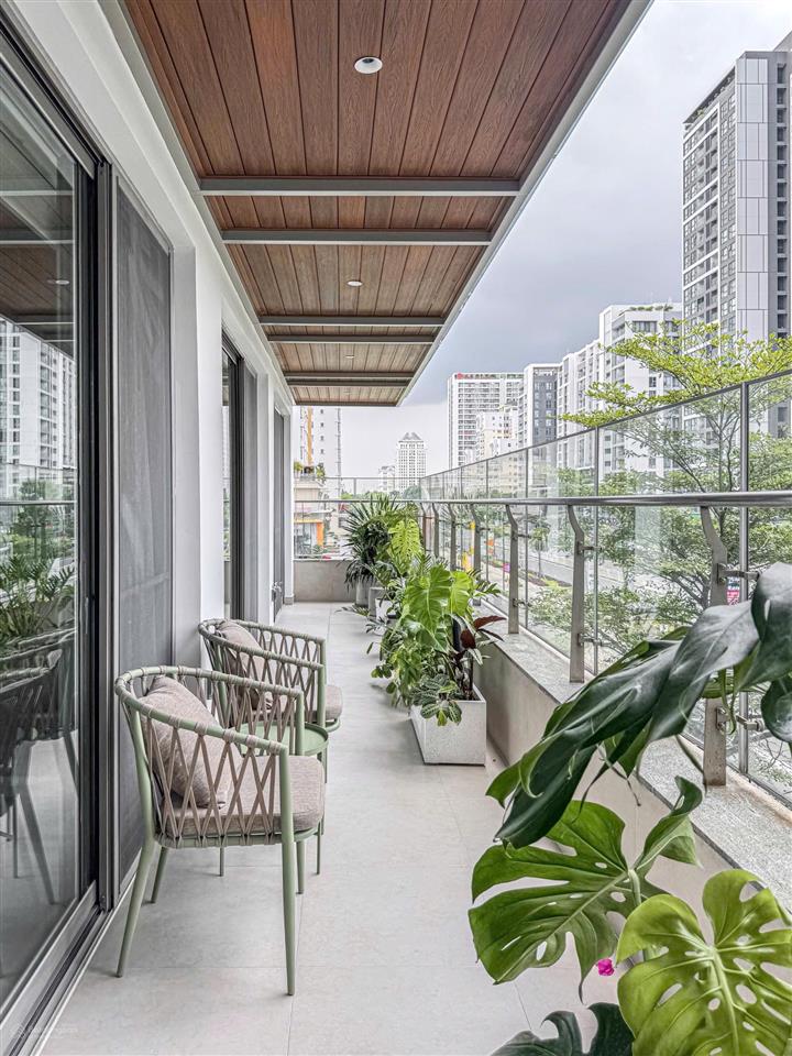 Bán căn hộ chung cư đẹp tại chung cư hưng phúc, giá ưu đãi 10 tỷ, diện tích 105m²