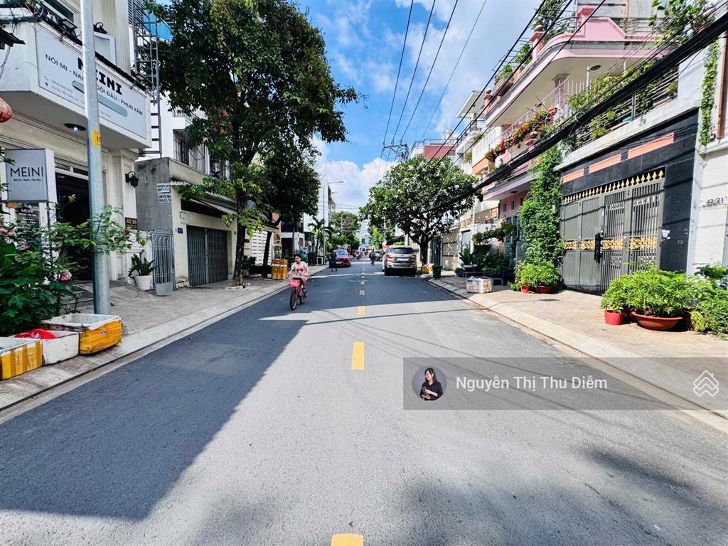 Mặt tiền kinh doanh nhà 4 tầng 87.18m² (5.3m x 16.5m) 4pn full nội thất