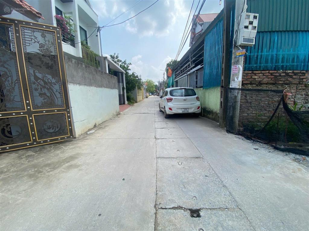 Cc bán 76,2m2 full thổ cư cách nhà văn hóa chỉ 30m, đường oto tránh tại quang minh mê linh hà nội