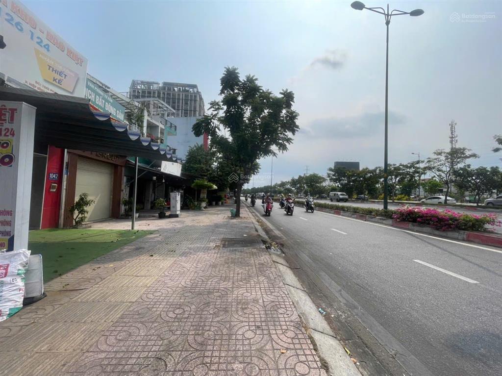 Nhà 3 tầng mặt tiền phạm văn đồng hiệp bình chánh cách gigamall 500m