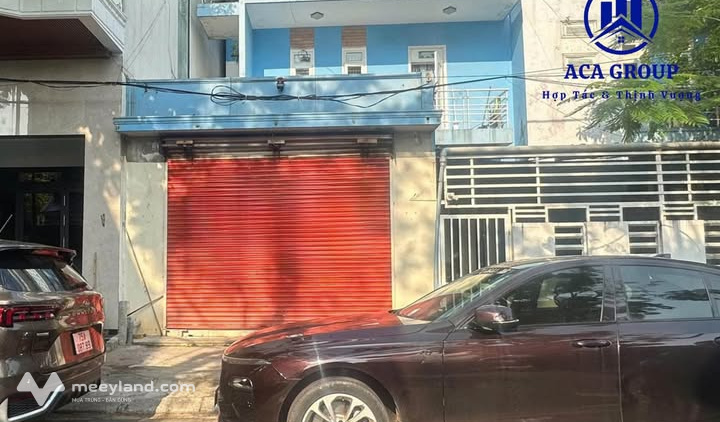 Cho thuê kiot mặt tiền – Gần Nguyễn Huệ, giá mềm