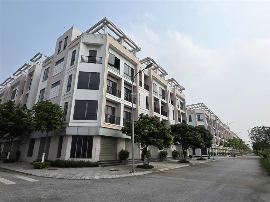 Bán liền kề khu đô thị t&t phố nối gần công viên 75m2 mặt tiền 5m thoáng trước sau xây sẵn 4 tầng