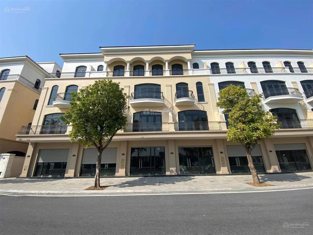Bán liền kề chà là 70m2 giá 9,8 tỷ hai đầu công viên viên viên sẵn sổ vinhomes ocean park 2
