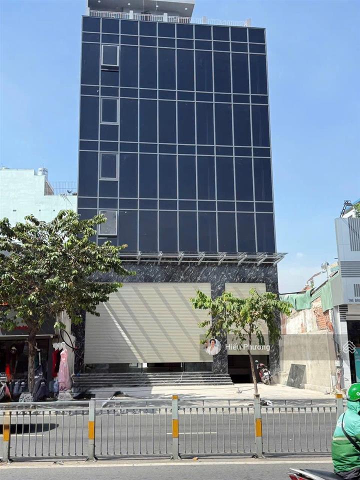 Định cư bán gấp mt 9 nguyễn thị minh khai, tp.thuận an, bình dương, 8x36m, 259m2 full tc, giá 15 tỷ