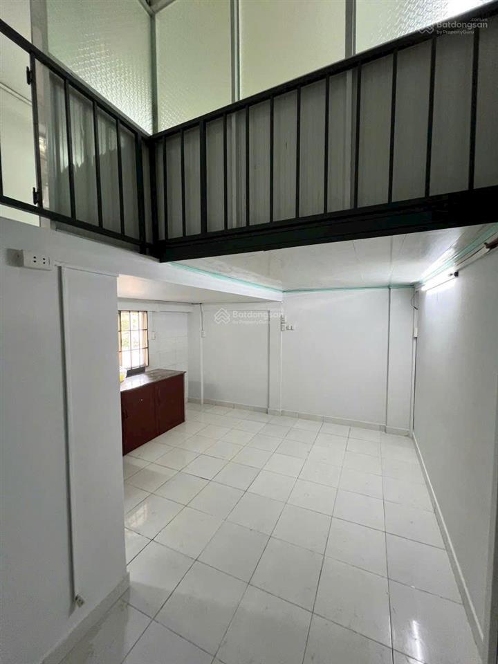 Căn hộ becamex hòa lợi. lầu 1, sổ hồng 500 triệu. đã làm thêm gác 38 m2 rồi.
