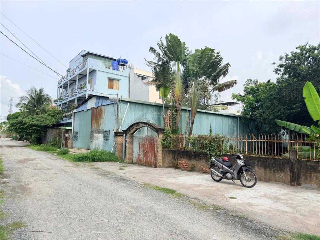 Bán lô đất 2 mặt tiền đường trước sau thuộc hẻm 41 gò cát p. phú hữu quận 9