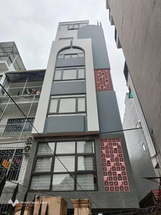 Bán tòa nhà căn hộ dịch vụ đường áng, 115m2 - 8 tầng, thang máy, 20 phòng