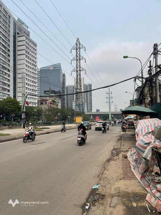 Bán tòa nhà mặt đường Tam Trinh, diện tích 110m2 - 6 tầng, thang máy