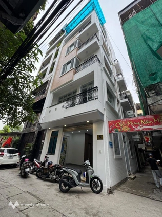 Bán nhà đường Kim Giang, 60m2, 7 tầng, thang máy, lô góc