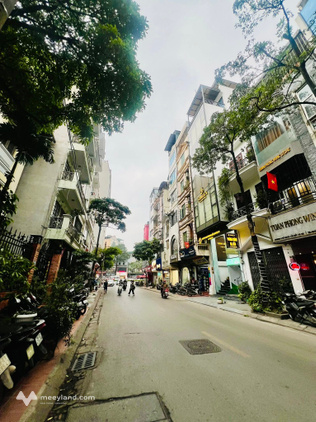 Bán nhà Hoàng Ngân, Cầu Giấy, phân lô, ô tô đỗ cửa, sổ đỏ chính chủ