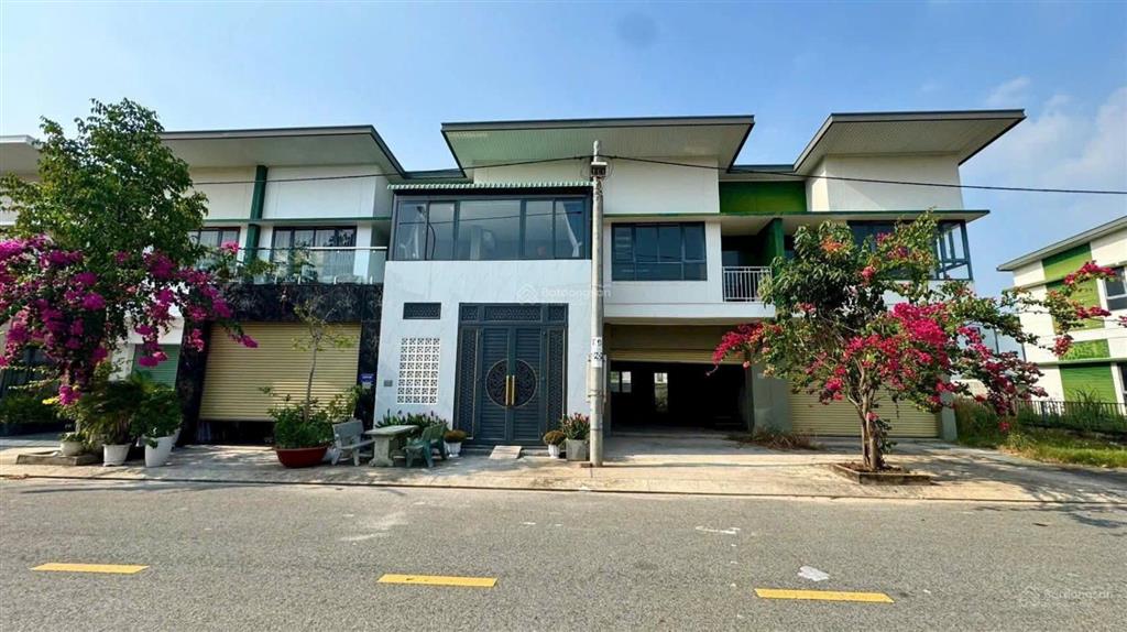 Bán nhà mặt phố oasis city, 1,7 tỷ vnd, 80m2, 2pn, 2wc, 2 tầng