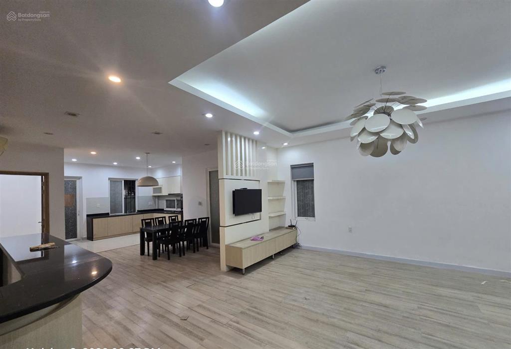 Bán biệt thự song lập 10mx20m giá chỉ 8,2 tỷ ngay trục chính oasis kế siêu thị aeon mall bd