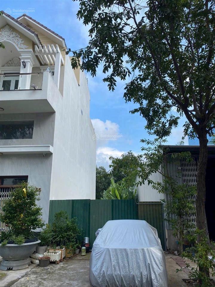 Bán đất mặt tiền kinh doanh sổ hồng riêng giá 1 tỷ 895 không phát sinh, thổ cư 100% giá còn bớt